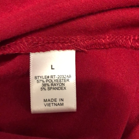 Zenana top with button detail - Picture 5 of 6